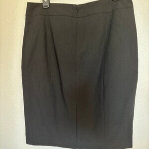 Calvin Klein Women's Office Knee Length Pencil Skirt Black Size 12 - NWT